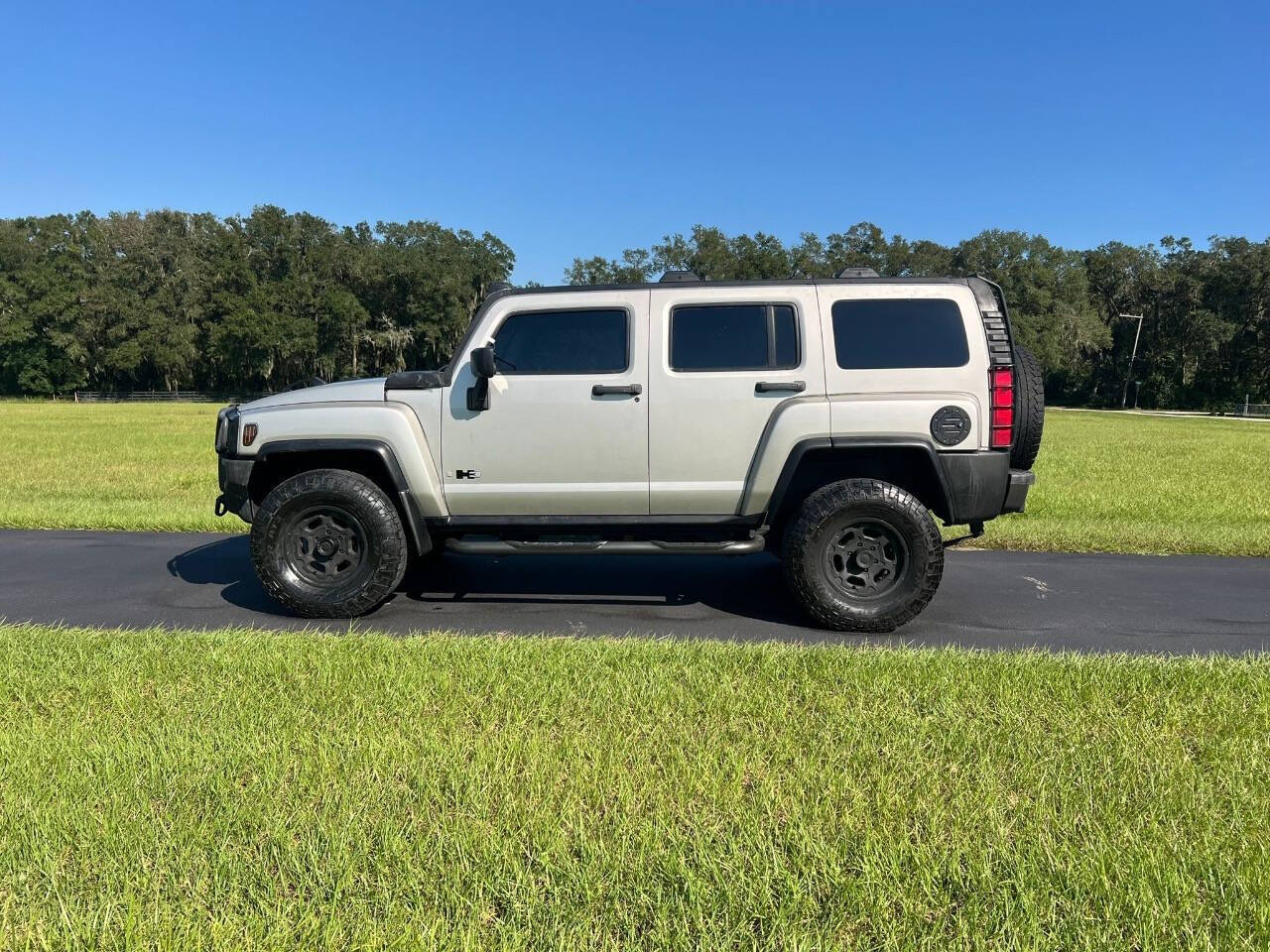 2006 HUMMER H3 for sale at SOUTHERN AUTO WHOLESALERS in Deland, FL