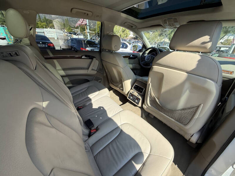 2011 Audi Q7 3.0T quattro Premium Plus