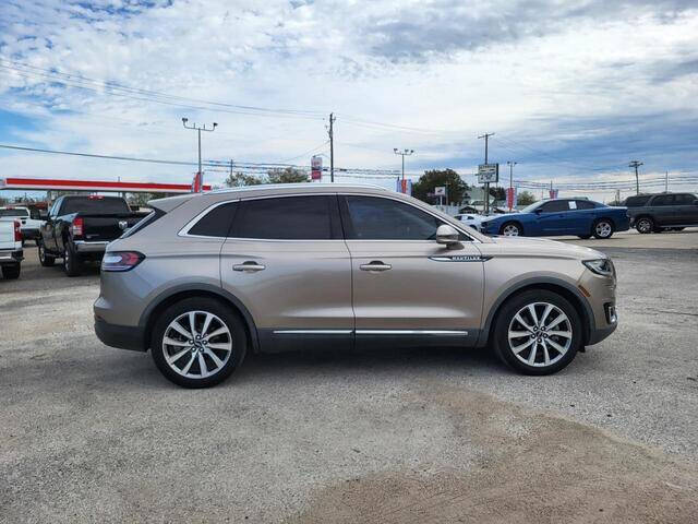 2019 Lincoln Nautilus Select