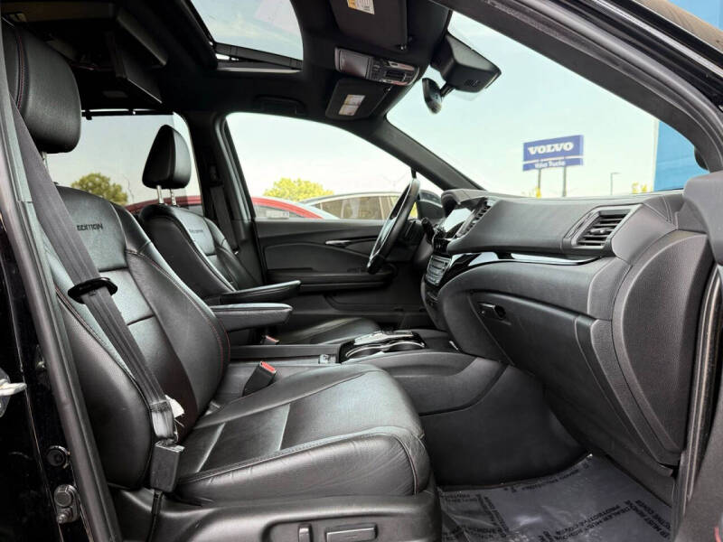 2021 Honda Pilot Black Edition