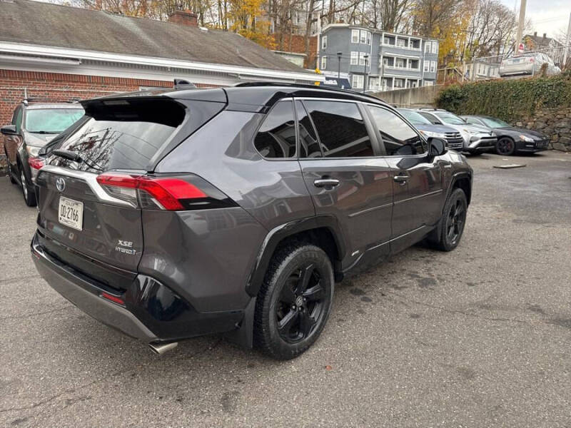 2020 Toyota RAV4 Hybrid XSE