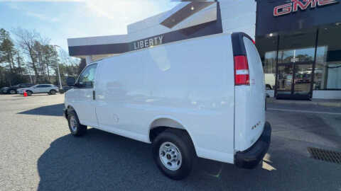 2025 GMC Savana 2500