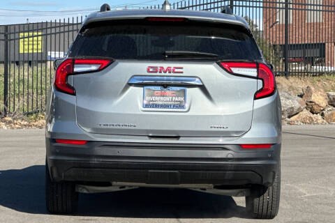 2024 GMC Terrain SLE