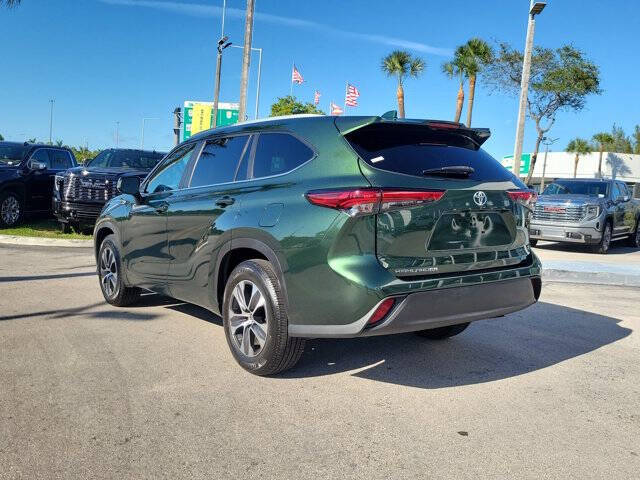 2023 Toyota Highlander XLE