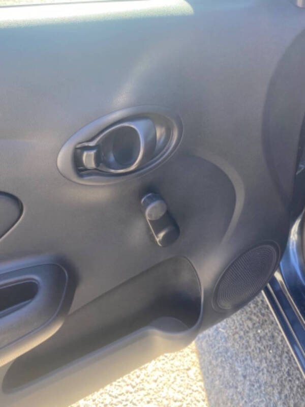 2015 Nissan Versa 1.6 S Plus