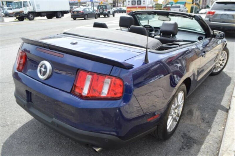 2012 Ford Mustang