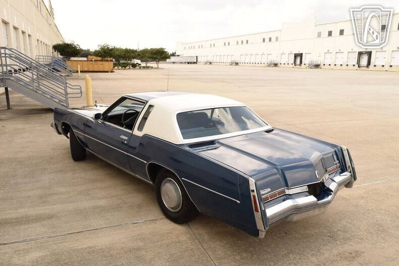 1976 Oldsmobile Toronado