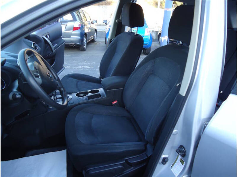 2014 Nissan Rogue Select S