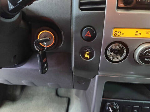 2006 Nissan Pathfinder SE