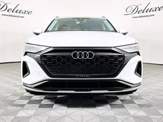 2024 Audi Q8 e-tron quattro Premium Plus
