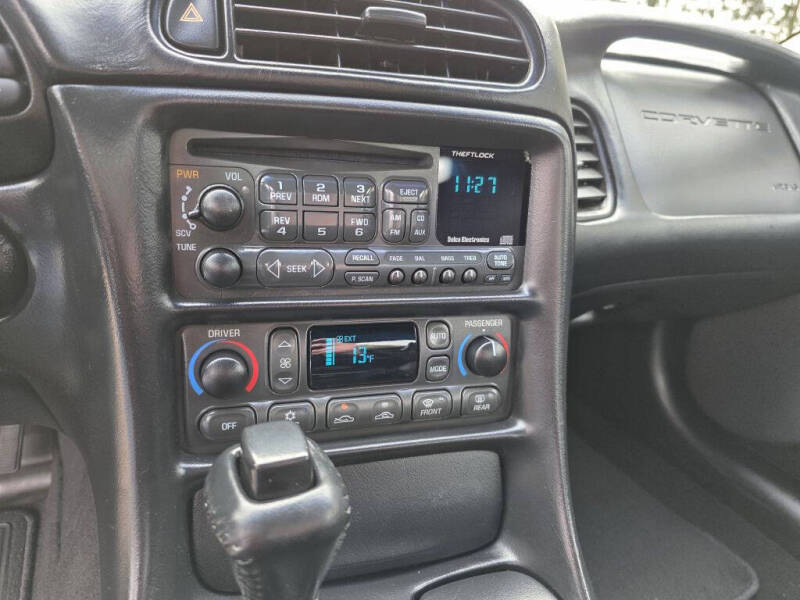 2003 Chevrolet Corvette