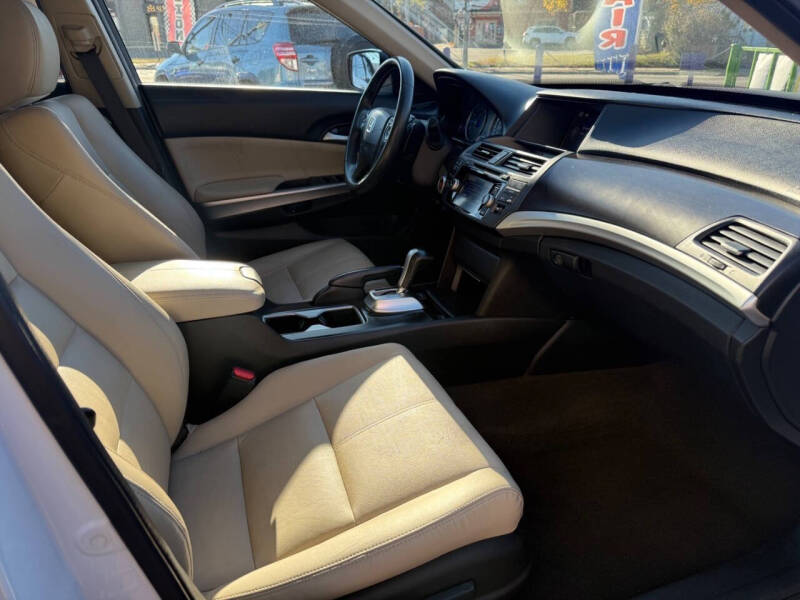 2014 Honda Crosstour EX-L V6 w/Navi