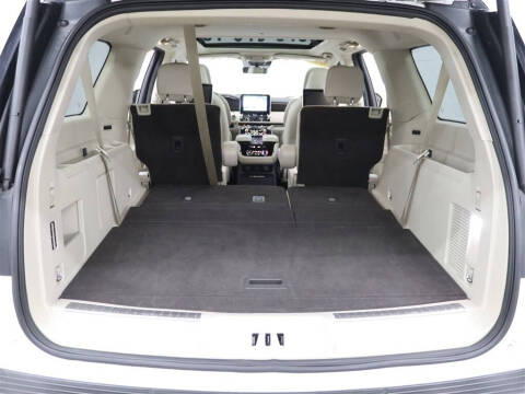 2021 Lincoln Navigator L Reserve