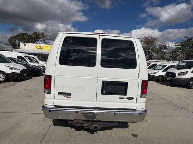 2013 Ford E-Series E-350 SD XL