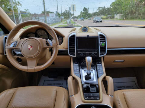 2012 Porsche Cayenne Tiptronic
