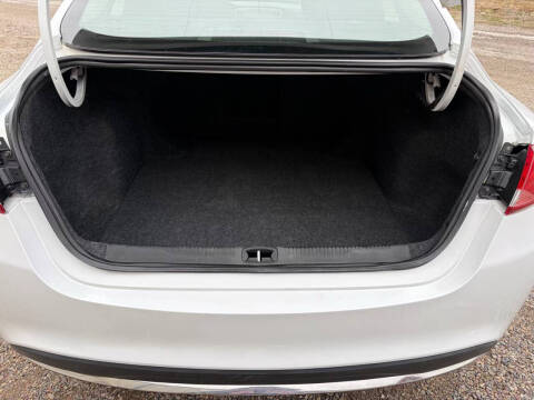 2016 Chrysler 200 LX