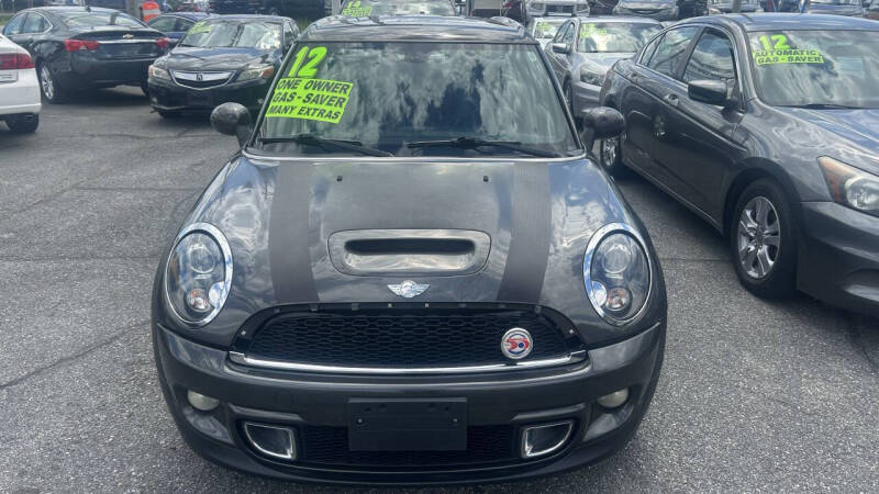 Used 2012 MINI Cooper S with VIN WMWZG3C50CTY31638 for sale in New Castle, DE