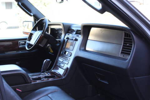 2012 Lincoln Navigator