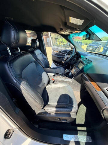 2017 Ford Explorer Limited