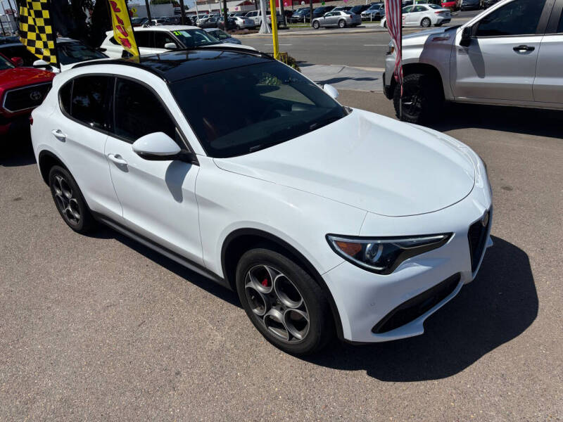 2022 Alfa Romeo Stelvio Sprint
