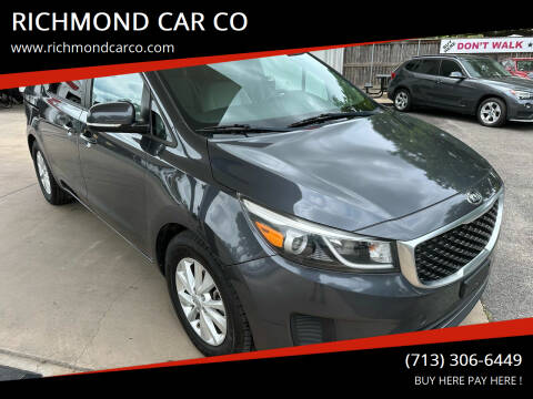 2015 Kia Sedona for sale at RICHMOND CAR CO in Richmond TX