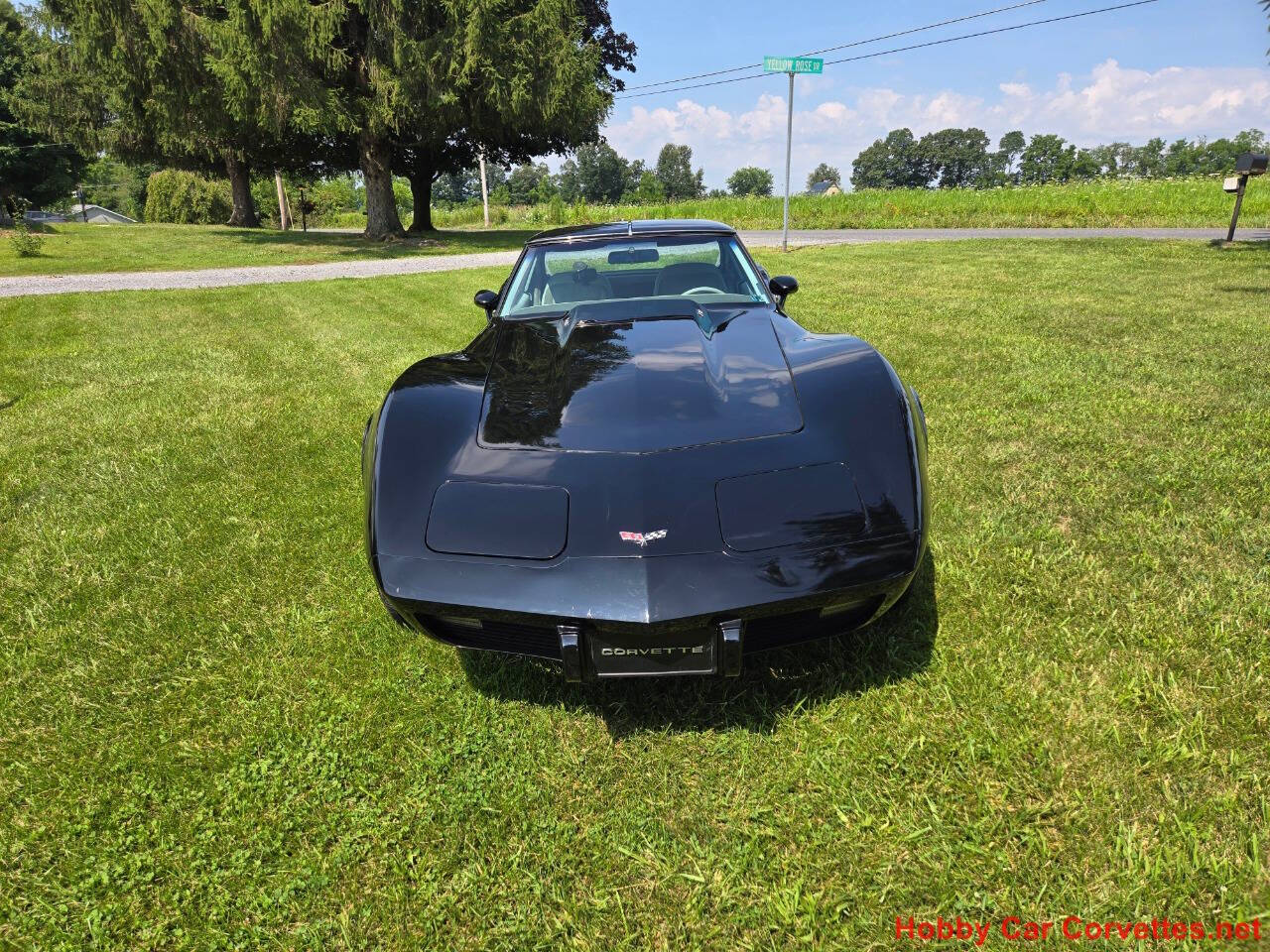 1977 Chevrolet Corvette 3