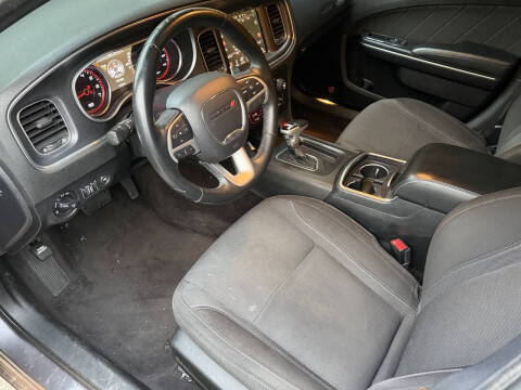 2016 Dodge Charger SXT