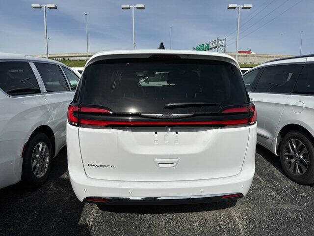 2024 Chrysler Pacifica for sale at Bachman Government & Fleet in Jeffersonville, IN