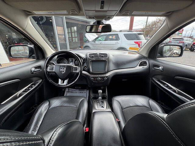 2020 Dodge Journey Crossroad