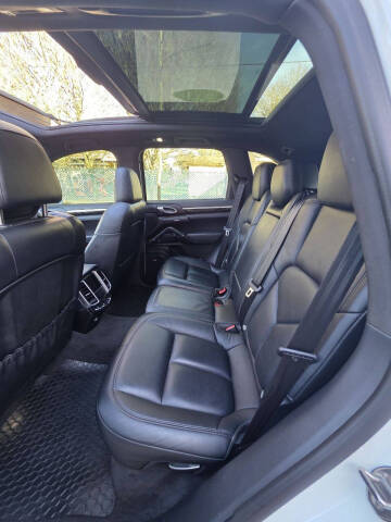 2016 Porsche Cayenne