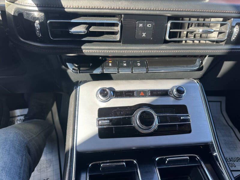 2023 Lincoln Aviator Livery