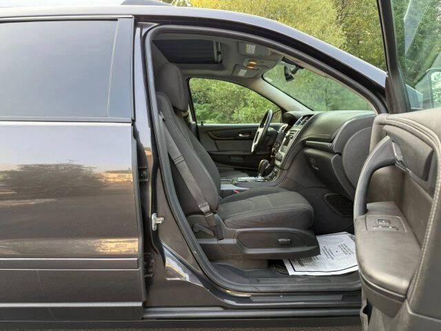 2016 GMC Acadia SLE-2