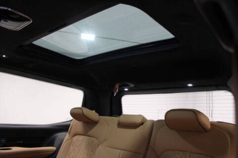 2022 Jeep Grand Wagoneer Series III