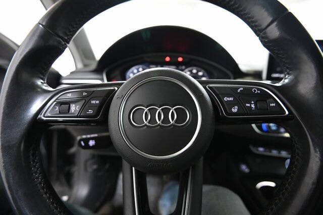 2019 Audi A4 quattro Premium Plus 45 TFSI