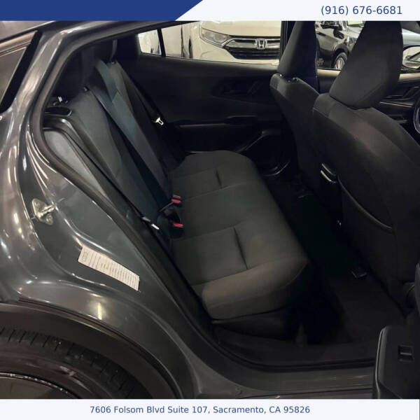 2024 Toyota Prius LE