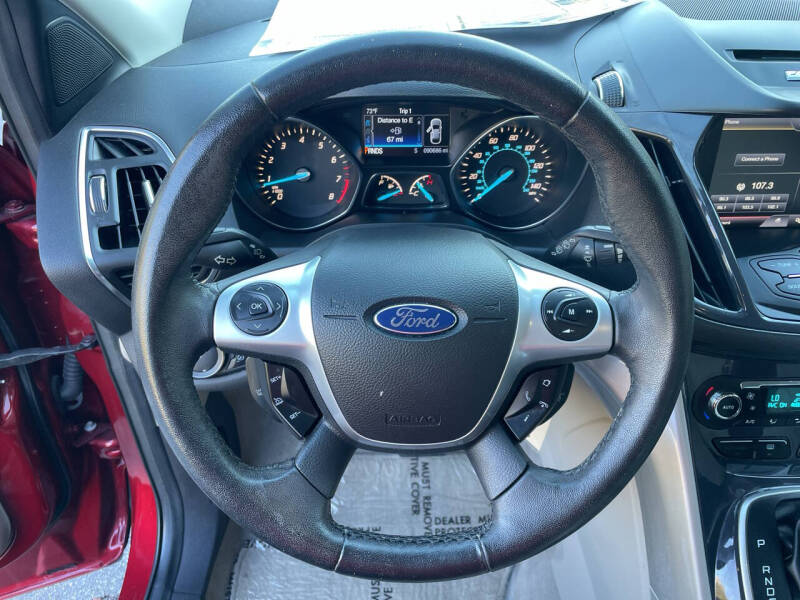 2013 Ford Escape SEL photo 12