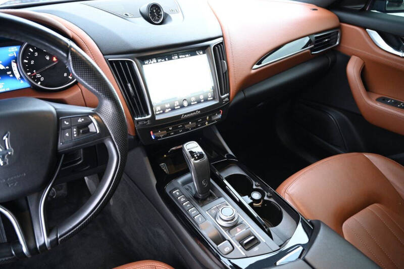 2020 Maserati Levante