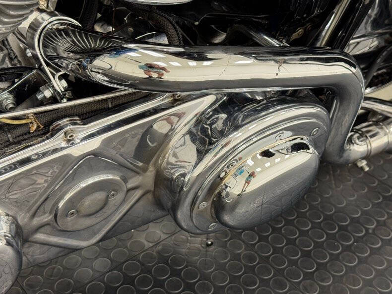 1964 Harley-Davidson FLH