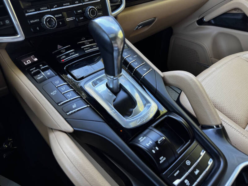 2016 Porsche Cayenne