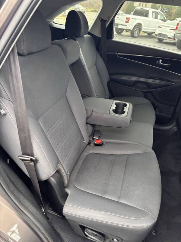 2020 Kia Sorento S V6