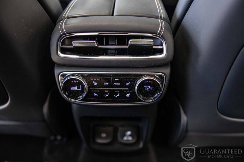 2024 Genesis GV80