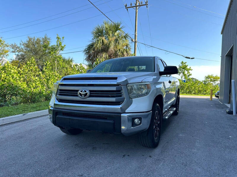 2014 Toyota Tundra SR5