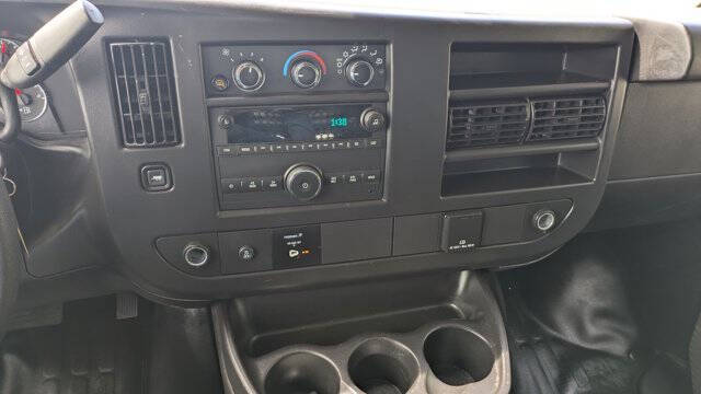 2024 Chevrolet Express 2500
