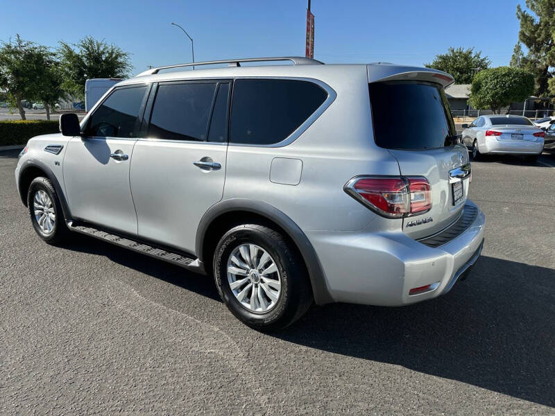 2019 Nissan Armada SV photo 11