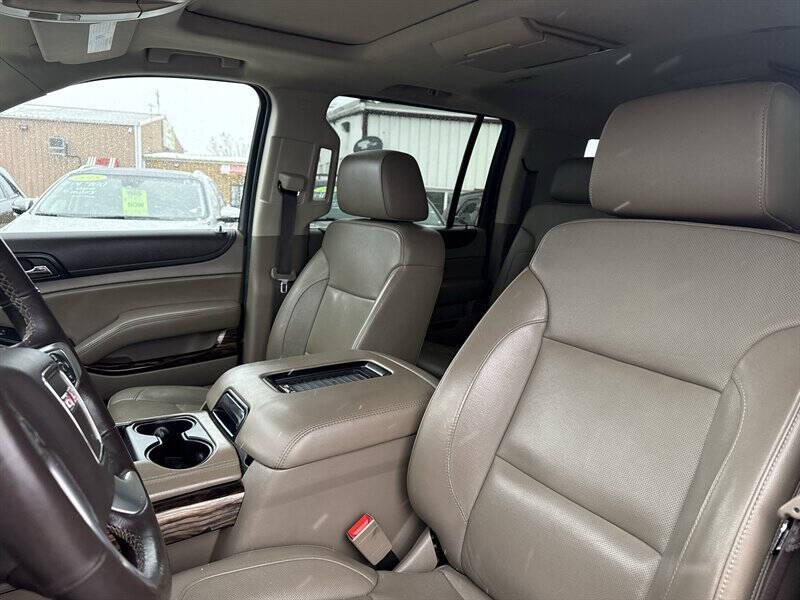 2017 GMC Yukon XL SLT