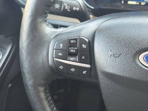 2020 Ford Escape Hybrid Titanium