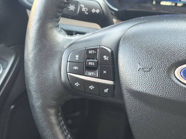 2020 Ford Escape Hybrid Titanium