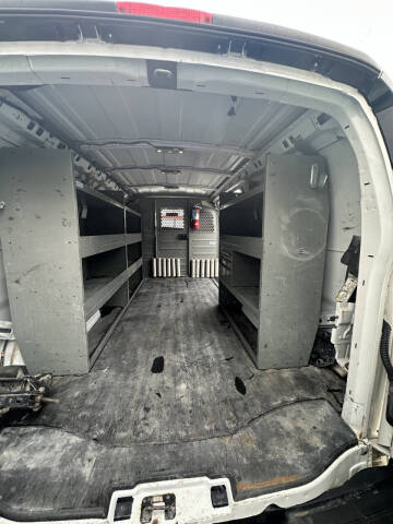 2017 Chevrolet Express 2500