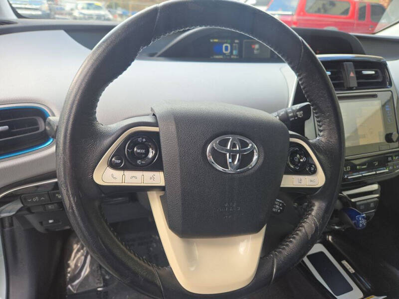 2018 Toyota Prius Three