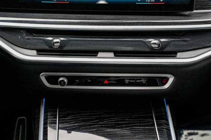 2023 BMW X7 xDrive40i